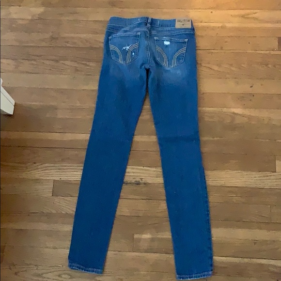 Hollister Jeans - Picture 3 of 3